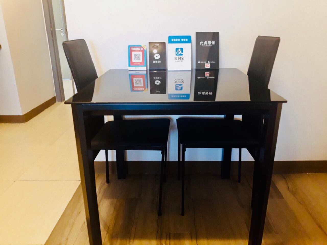 The Sentinel Residences Suite Manila Exteriör bild