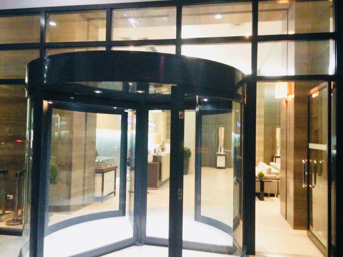 The Sentinel Residences Suite Manila Exteriör bild